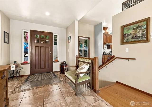 Photo 3 of Sale Pending at 420 35th Avenue NE, Olympia, WA 98506 | MLS# NWM2580758 | Listing updated on 2026-09-15