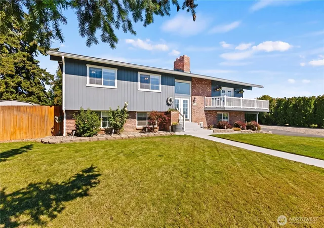Photo 1 of Single family home for sale at 1204 N Vista Rd, Ellensburg, WA 98926 | MLS# NWM2580780 | Listing updated on 2026-09-26