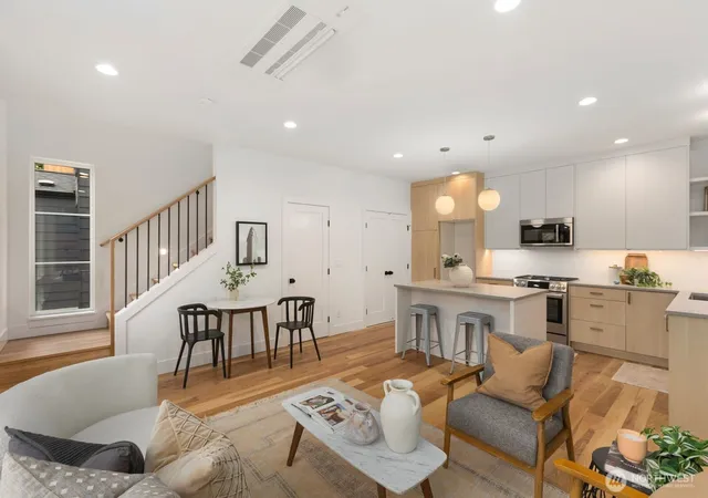 Photo 3 of Single family home for sale at 3938 S Angeline St, Seattle, WA 98118 | MLS# NWM2580782 | Listing updated on 2026-09-30