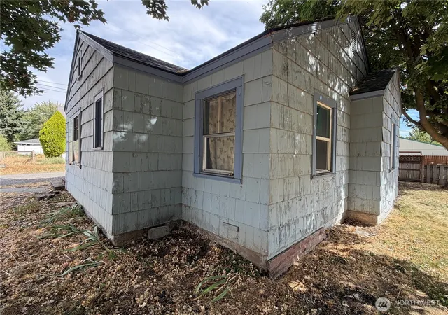Photo 2 of Single family home for sale at 408 E Mustard, Dayton, WA 99328 | MLS# NWM2580830 | Listing updated on 2026-09-25
