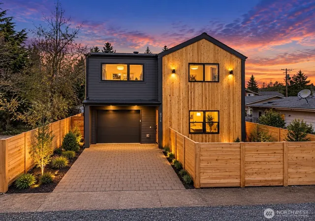Photo 1 of Single family home for sale at 3215 22nd Avenue S, Seattle, WA 98144 | MLS# NWM2580848 | Listing updated on 2026-09-30