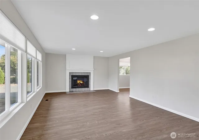 Photo 4 of Sale Pending at 4625 92nd Street NE, Marysville, WA 98270 | MLS# NWM2580849 | Listing updated on 2026-09-25