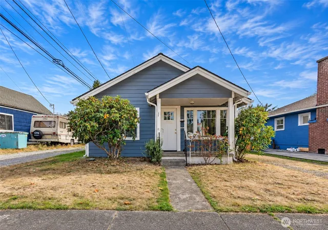 Photo 1 of Sale Pending at 516 S Washington Ave, Centralia, WA 98531 | MLS# NWM2580917 | Listing updated on 2026-09-23