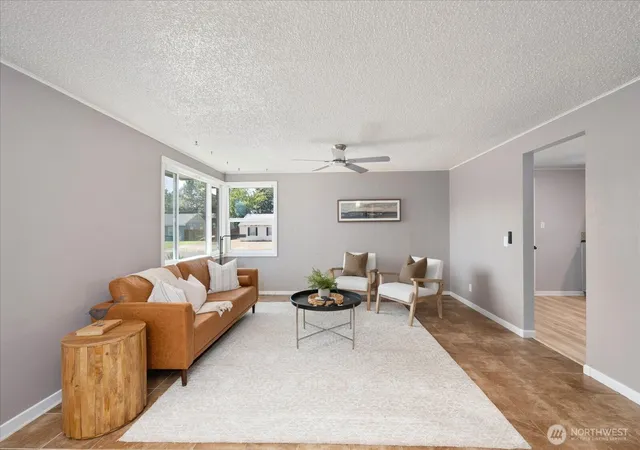 Photo 3 of Single family home for sale at 2416 Pullen St, Richland, WA 99354 | MLS# NWM2580928 | Listing updated on 2026-09-25