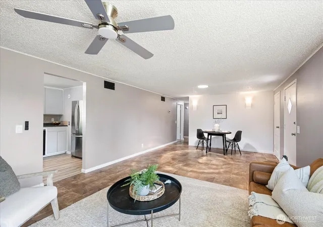 Photo 4 of Single family home for sale at 2416 Pullen St, Richland, WA 99354 | MLS# NWM2580928 | Listing updated on 2026-09-25