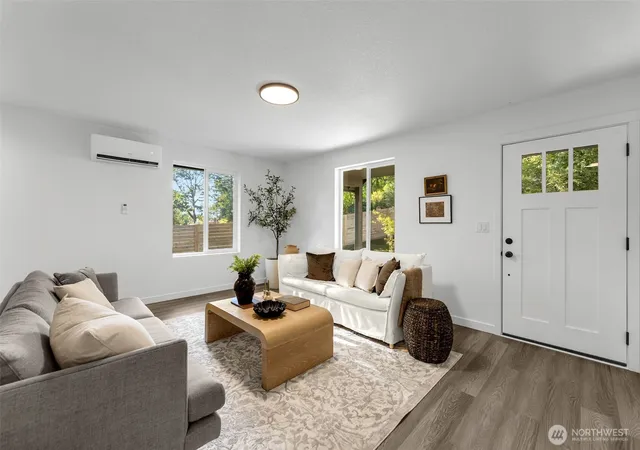 Photo 4 of Sale Pending at 103 Haussler Rd, Kelso, WA 98626 | MLS# NWM2580949 | Listing updated on 2026-09-26