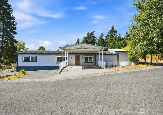 Photo 2 of Manufactured home for sale at 19401 127th Avenue Ne, Bothell, WA 98011 | MLS# NWM2580951 | Listing updated on 2026-10-01
