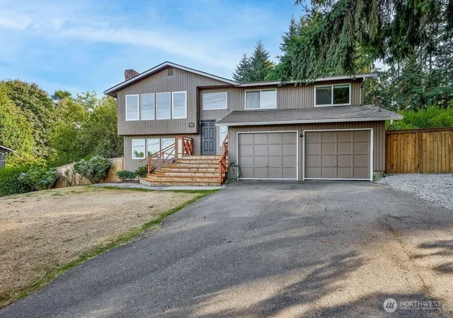 Photo 2 of Single family home for sale at 10004 180th Street Se, Snohomish, WA 98296 | MLS# NWM2580962 | Listing updated on 2026-09-23