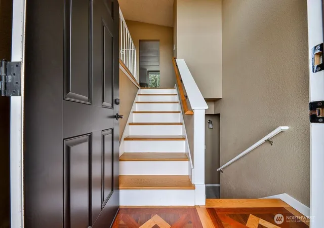 Photo 3 of Single family home for sale at 10004 180th Street Se, Snohomish, WA 98296 | MLS# NWM2580962 | Listing updated on 2026-09-23