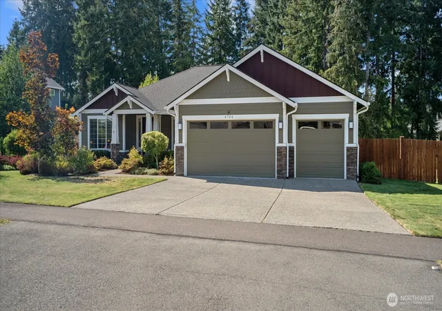 Photo 3 of Single family home for sale at 4704 Plover St Ne, Olympia, WA 98516 | MLS# NWM2581009 | Listing updated on 2026-09-25