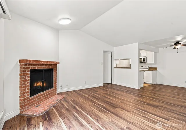 Photo 4 of Condo for sale at 14200 NE 171st Street #C206, Woodinville, WA 98072 | MLS# NWM2581096 | Listing updated on 2026-09-25