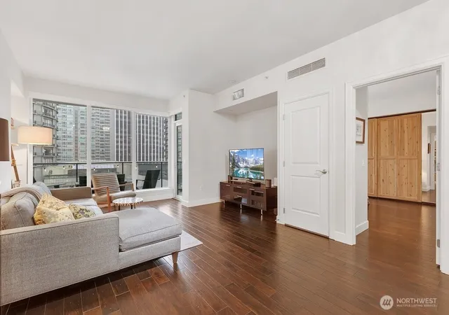 Photo 3 of Condo for sale at 1920 4th Avenue #509, Seattle, WA 98101 | MLS# NWM2581126 | Listing updated on 2026-09-25
