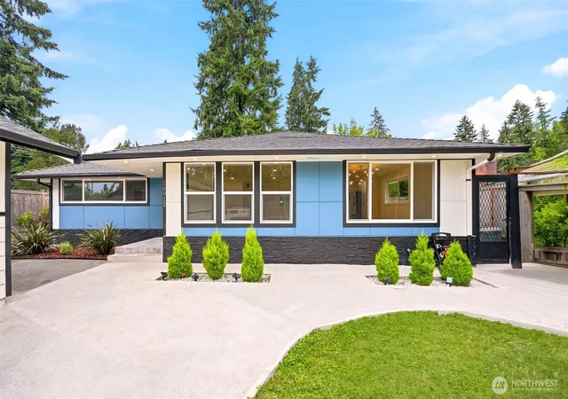 Photo 3 of Single family home for sale at 19912 Dayton Ave N, Shoreline, WA 98133 | MLS# NWM2581152 | Listing updated on 2026-10-01