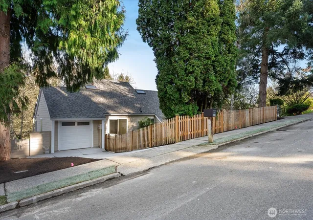 Photo 3 of Single family home for sale at 16018 36th Avenue Ne, Lake Forest Park, WA 98155 | MLS# NWM2581176 | Listing updated on 2026-09-25