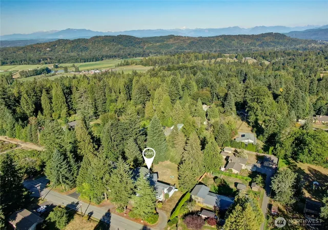 Photo 3 of Single family home for sale at 18021 Waverly Dr, Snohomish, WA 98296 | MLS# NWM2581178 | Listing updated on 2026-10-02