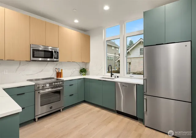 Photo 2 of Townhouse for sale at 1615 N 50th Street #C, Seattle, WA 98103 | MLS# NWM2581192 | Listing updated on 2026-09-24