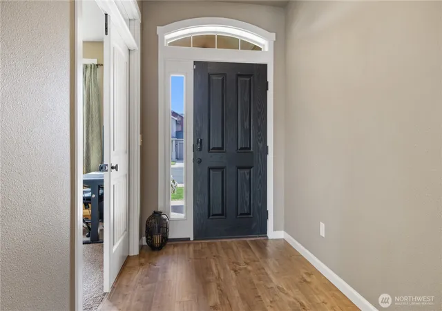 Photo 4 of Single family home for sale at 109 J St NE, Quincy, WA 98848 | MLS# NWM2581226 | Listing updated on 2026-09-25
