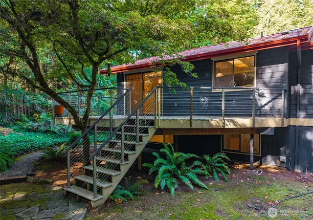 Photo 3 of Single family home for sale at 8051 Ne Paulanna Ln, Bainbridge Island, WA 98110 | MLS# NWM2581240 | Listing updated on 2026-09-25