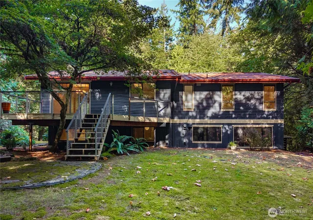 Photo 3 of Single family home for sale at 8051 NE Paulanna Ln, Bainbridge Island, WA 98110 | MLS# NWM2581240 | Listing updated on 2026-09-25