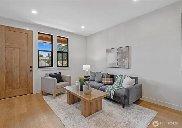 Photo 4 of Condo for sale at 2817 25th Street #B, Everett, WA 98201 | MLS# NWM2581251 | Listing updated on 2026-09-28