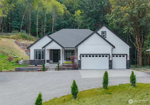 Photo 1 of Single family home for sale at 5070 Se Mullenix Rd, Port Orchard, WA 98367 | MLS# NWM2581293 | Listing updated on 2026-09-26