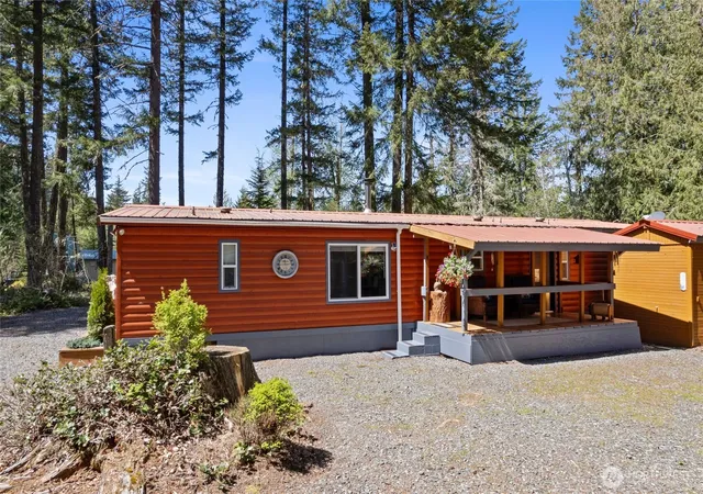 Photo 3 of Manufactured home for sale at 271 Skate Crk Rd, Ashford, WA 98304 | MLS# NWM2581505 | Listing updated on 2026-09-25