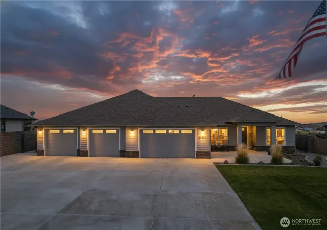 Photo 1 of Sale Pending at 84906 E Wallowa Rd, Kennewick, WA 99338 | MLS# NWM2581506 | Listing updated on 2026-09-22