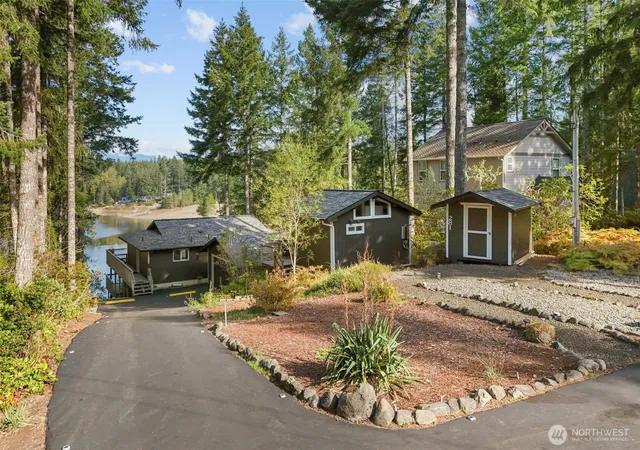 Single family home for sale at 281 NE Lakeshore Dr S, Tahuya, WA 98588 | MLS# NWM2581536