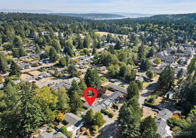 Photo 3 of Single family home for sale at 20322 21st Avenue Ne, Shoreline, WA 98155 | MLS# NWM2581550 | Listing updated on 2026-09-23