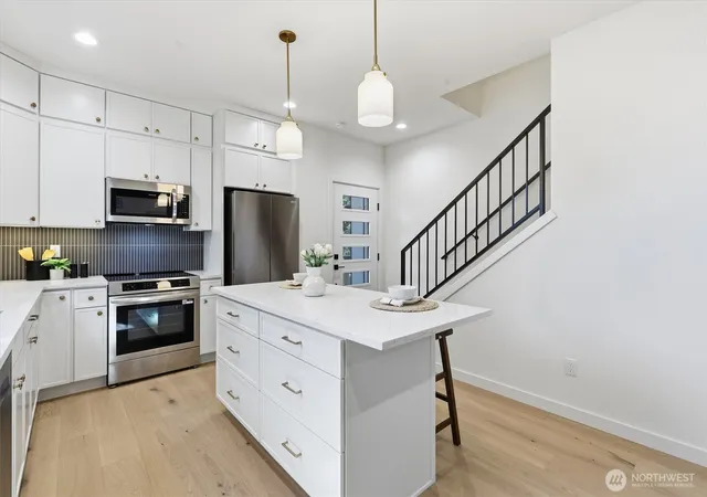 Photo 4 of Sale Pending at 13353 25th Avenue NE, Seattle, WA 98125 | MLS# NWM2581551 | Listing updated on 2026-09-26