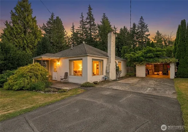 Photo 1 of Sale Pending at 3225 Mcleod Rd, Bellingham, WA 98225 | MLS# NWM2581566 | Listing updated on 2026-09-24