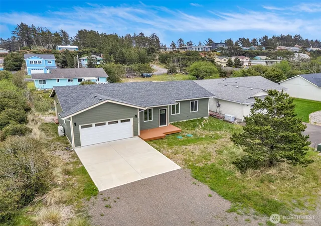 Photo 3 of Sale Pending at 31410 H St, Ocean Park, WA 98640 | MLS# NWM2581772 | Listing updated on 2026-09-25