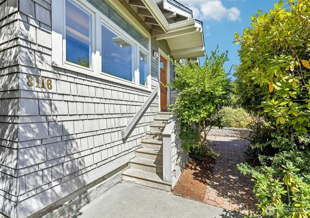 Photo 3 of Single family home for sale at 3116 S Dose Ter, Seattle, WA 98144 | MLS# NWM2581796 | Listing updated on 2026-09-25