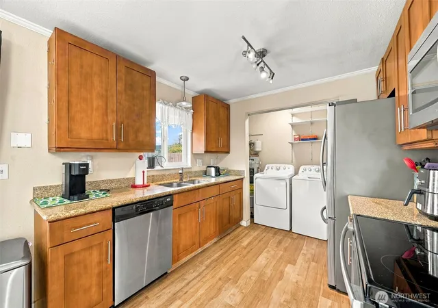 Photo 3 of Single family home for sale at 1166 N Summit Rd, Mc Cleary, WA 98557 | MLS# NWM2581806 | Listing updated on 2026-09-28