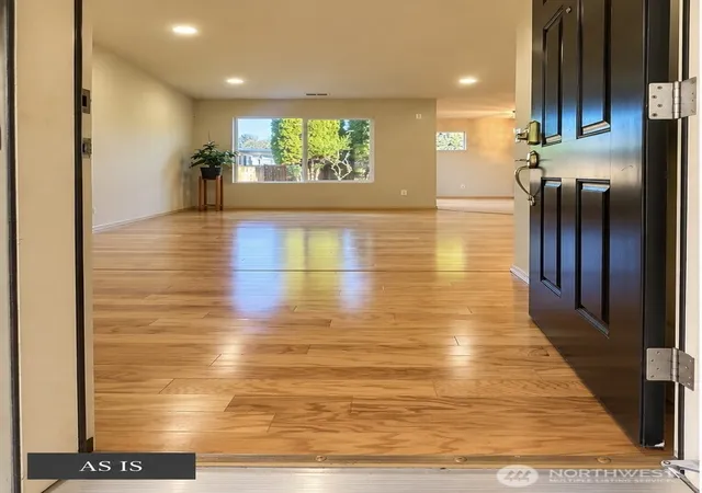 Photo 3 of Single family home for sale at 15352 146th Place SE, Renton, WA 98058 | MLS# NWM2581881 | Listing updated on 2026-10-01