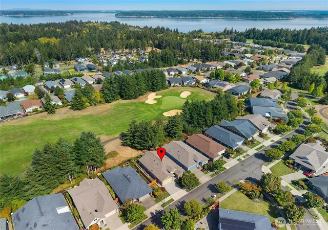 Photo 2 of Single family home for sale at 5019 Orcas St Ne, Olympia, WA 98516 | MLS# NWM2581895 | Listing updated on 2026-09-30