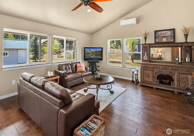 Photo 3 of Single family home for sale at 230 Cascade View Dr, Ronald, WA 98940 | MLS# NWM2581961 | Listing updated on 2026-09-25