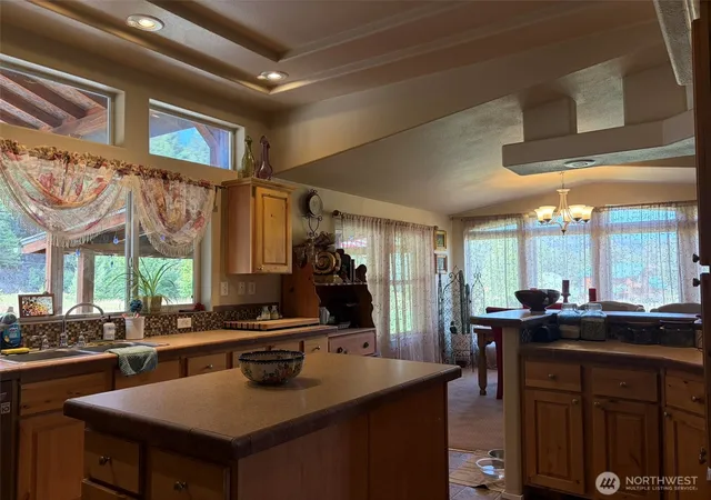 Photo 3 of Manufactured home for sale at 255 Lambert Crk Rd, Republic, WA 99166 | MLS# NWM2582028 | Listing updated on 2026-09-25