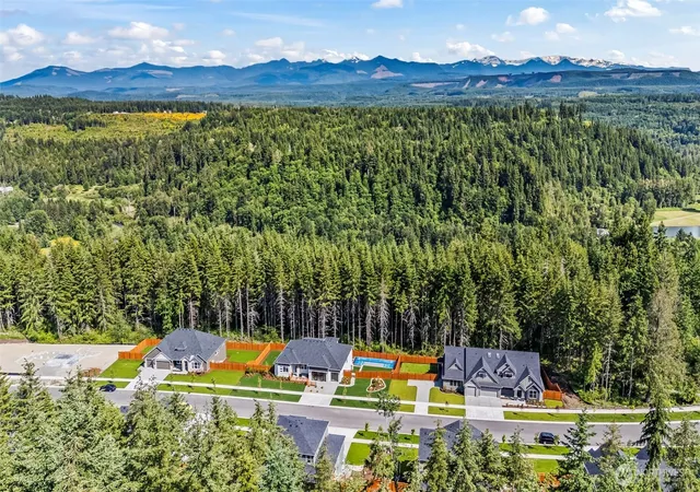 Photo 4 of Sale Pending at 14833 210th Place E #1489, Bonney Lake, WA 98391 | MLS# NWM2582053 | Listing updated on 2026-09-25