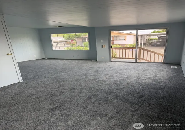 Photo 3 of Manufactured home for sale at 3215 S 182nd Street #171, Sea Tac, WA 98188 | MLS# NWM2582244 | Listing updated on 2026-09-25