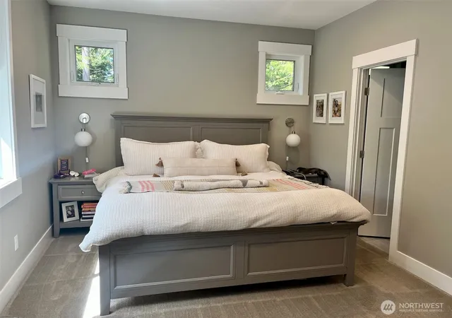 Photo 4 of House for sale at 1205 E Mcleod Rd, Bellingham, WA 98226 | MLS# NWM2582259 | Listing updated on 2026-09-26