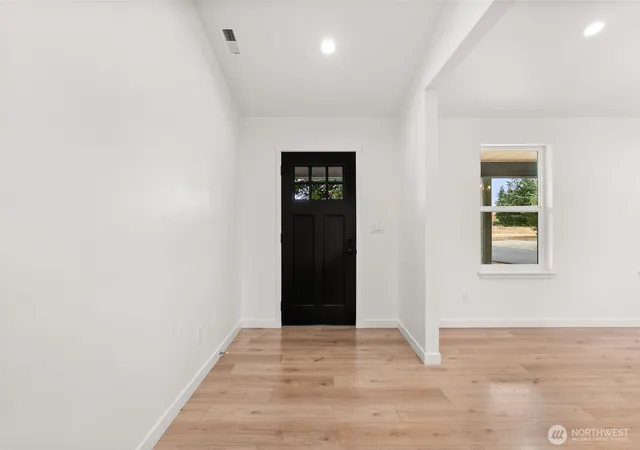 Photo 3 of Sale Pending at 16735 Leitner Rd SW, Rochester, WA 98579 | MLS# NWM2582278 | Listing updated on 2026-09-26