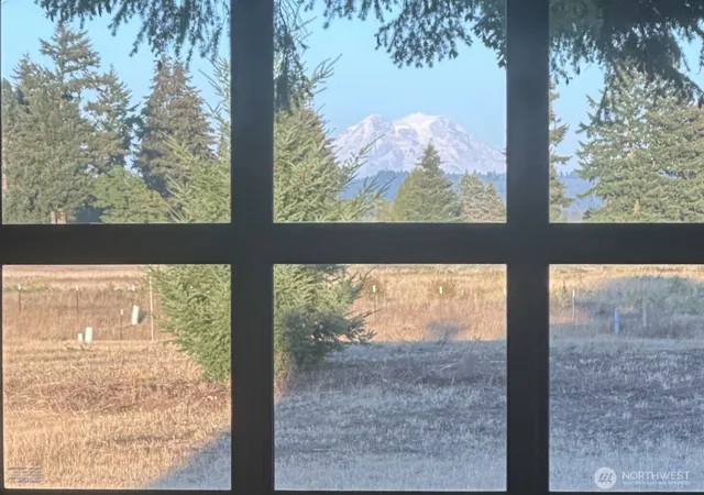 Photo 4 of Sale Pending at 16735 Leitner Rd SW, Rochester, WA 98579 | MLS# NWM2582278 | Listing updated on 2026-09-26