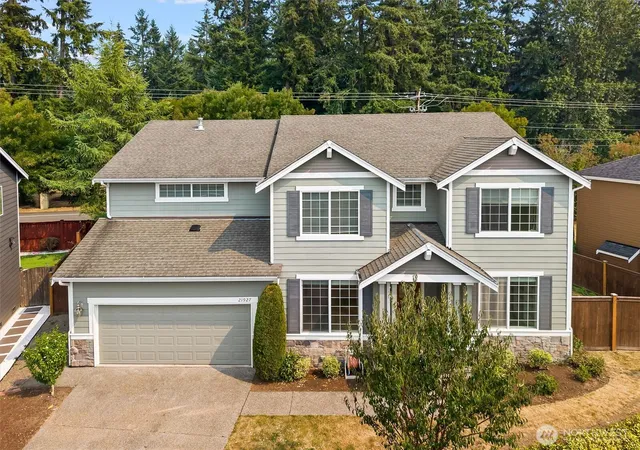 Photo 3 of Single family home for sale at 21927 44th Drive SE, Bothell, WA 98021 | MLS# NWM2582360 | Listing updated on 2026-09-28
