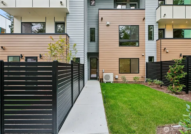 Photo 2 of Townhouse for sale at 19218 77th Court Ne #102, Kenmore, WA 98028 | MLS# NWM2582402 | Listing updated on 2026-10-02