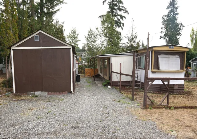 Photo 1 of Manufactured home for sale at 25405 34th Avenue E, Spanaway, WA 98387 | MLS# NWM2582406 | Listing updated on 2026-09-25
