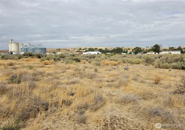 Photo 1 of Land for sale at 0 W Nna Main St, Lind, WA 99341 | MLS# NWM2582560 | Listing updated on 2026-09-29