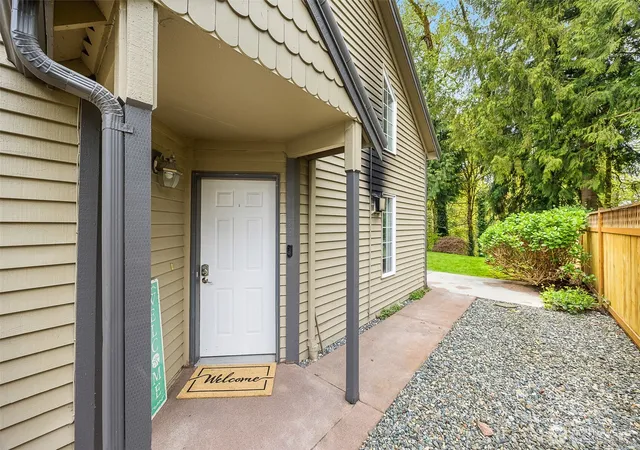 Photo 2 of Multi family home for sale at 433 S Lewis St #A & B, Monroe, WA 98272 | MLS# NWM2582627 | Listing updated on 2026-09-25