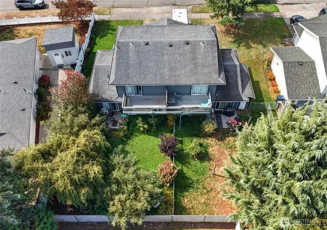 Photo 4 of House for sale at 901 Melody Ln, Enumclaw, WA 98022 | MLS# NWM2582710 | Listing updated on 2026-09-25