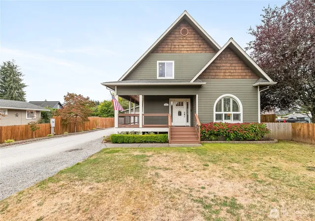 Photo 1 of Sale Pending at 1777 Main St, Lynden, WA 98264 | MLS# NWM2583070 | Listing updated on 2026-09-26